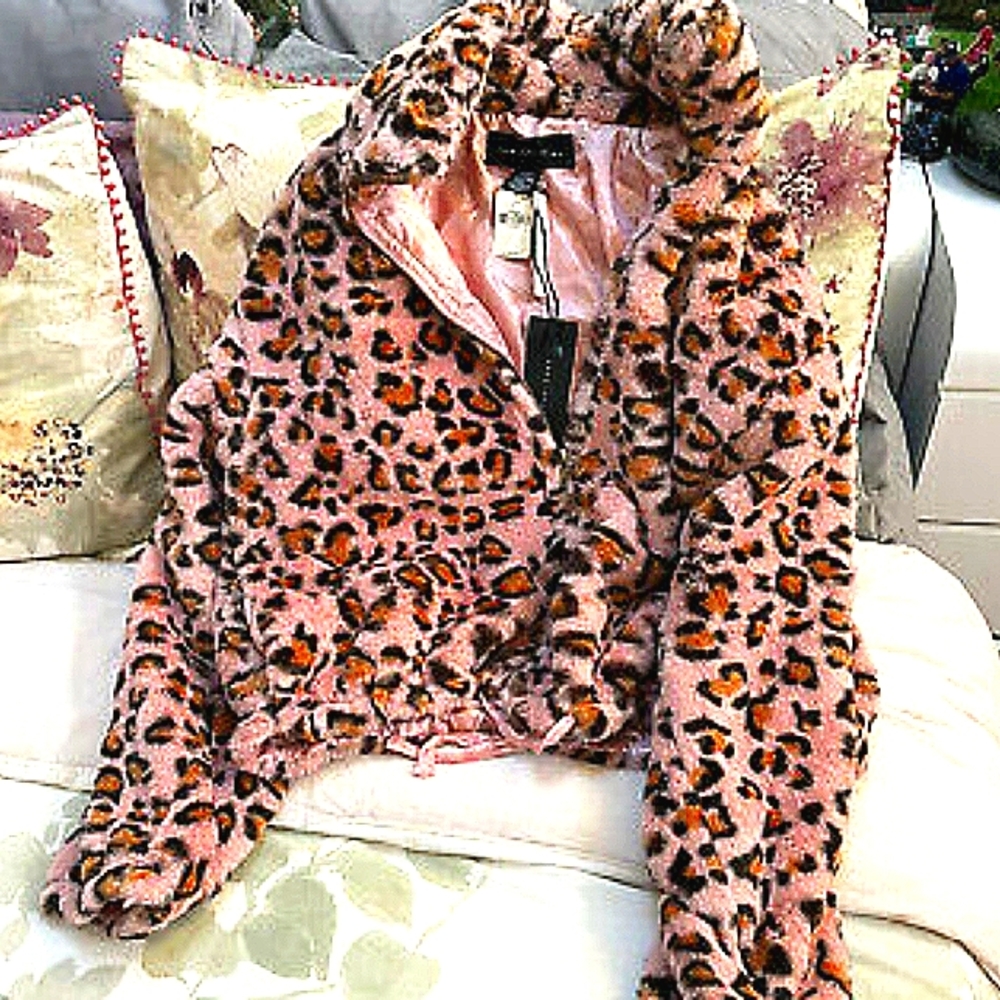PINK VICTORIA'S SECRET Leopard Cheetah Fur Zip Teddy Bomber Jacket NWT - Picture 4 of 15